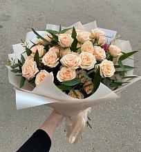 Букет Кремовые розы Латте в Абдулино