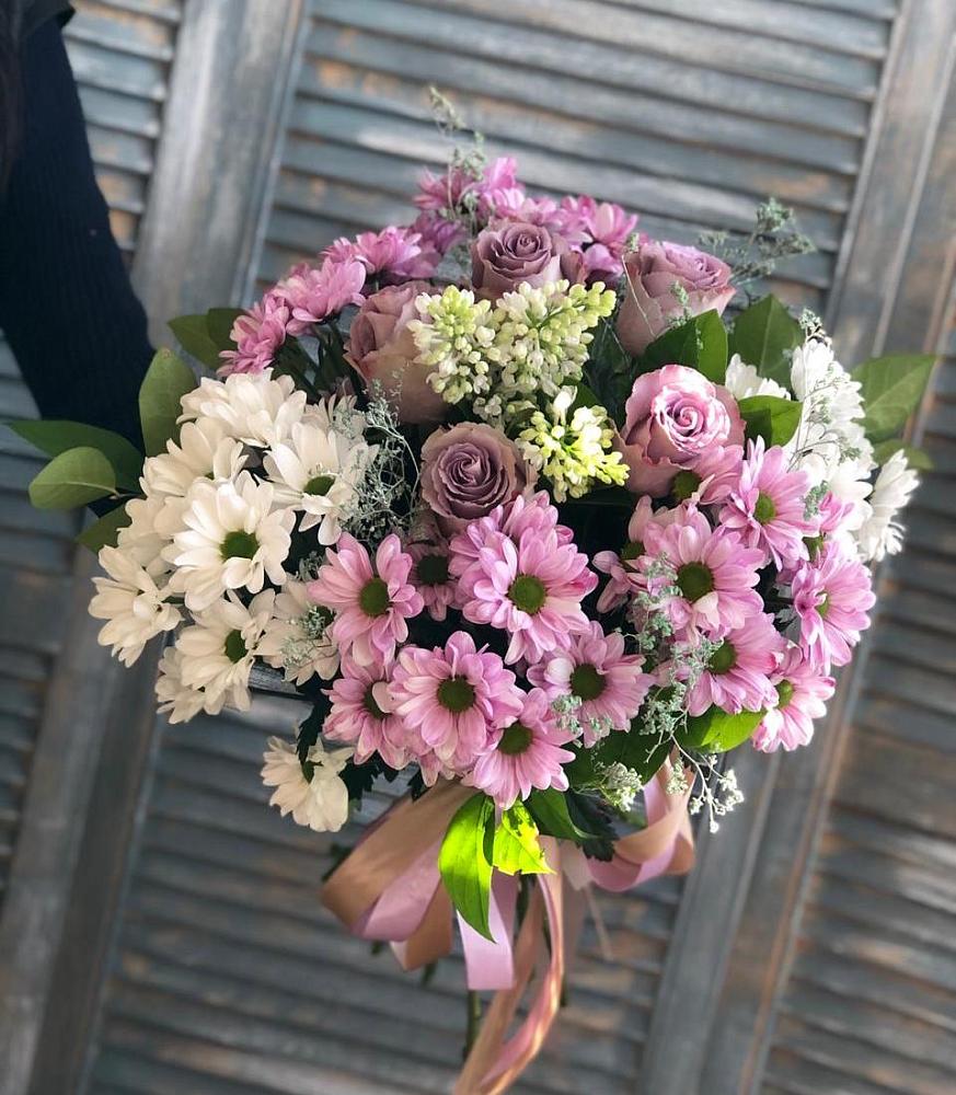 Букет цветов из: Хризантемы и Розы в Абдулино