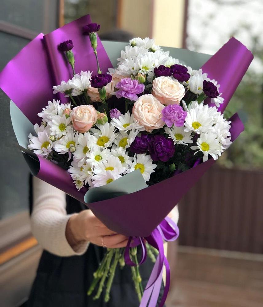 Букет цветов из: Хризантемы, Гвоздики и Розы в Абдулино