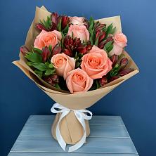 Букет Сплетённые любовью в Абдулино Букет цветов из: Розы и Альстромерии в Абдулино