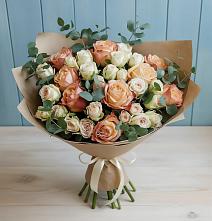 Букет цветов из:  Альстромерии и Розы #REPLACE_PRED# Абдулино